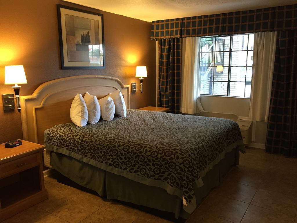 Days Inn By Wyndham New Braunfels Chambre photo