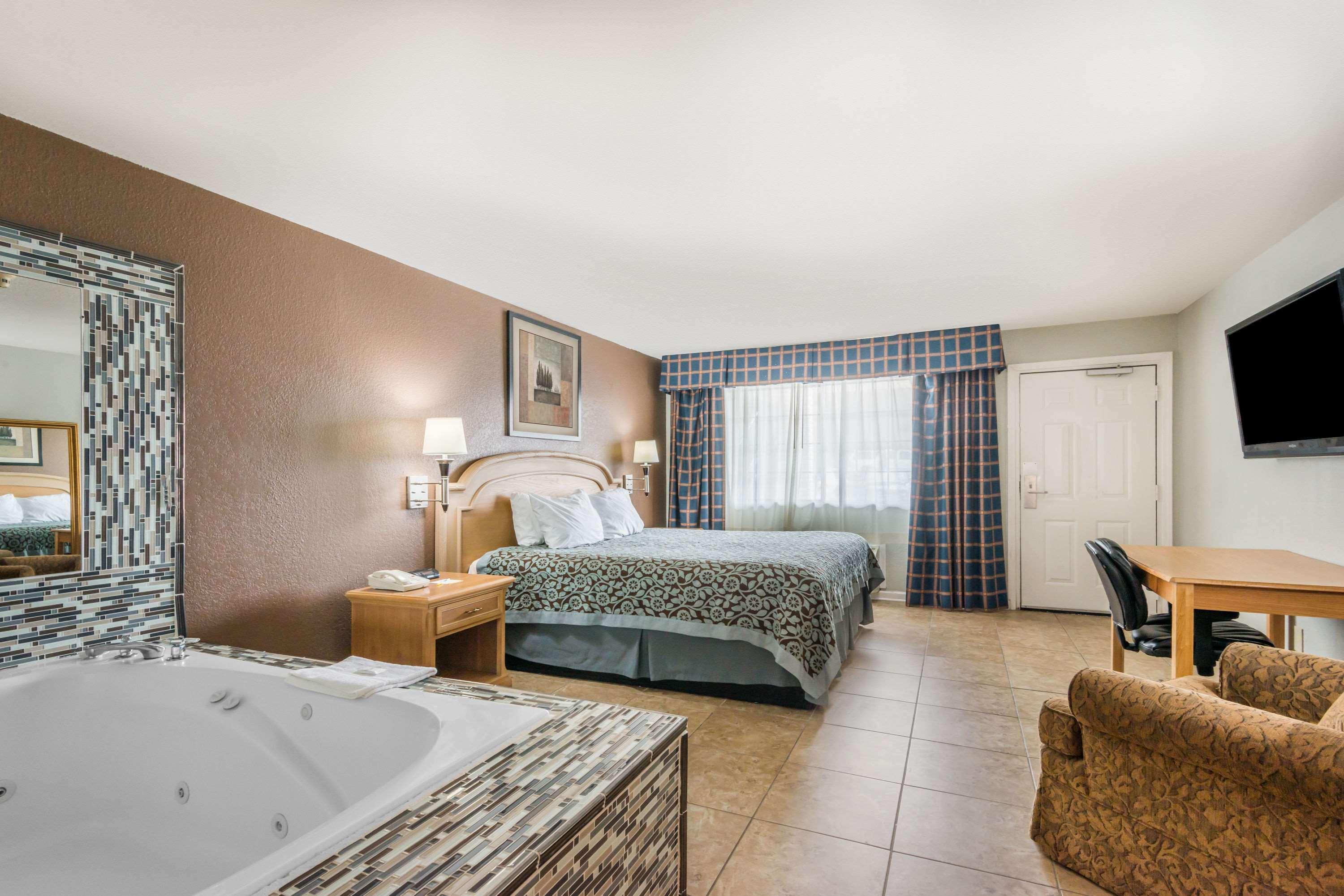 Days Inn By Wyndham New Braunfels Extérieur photo